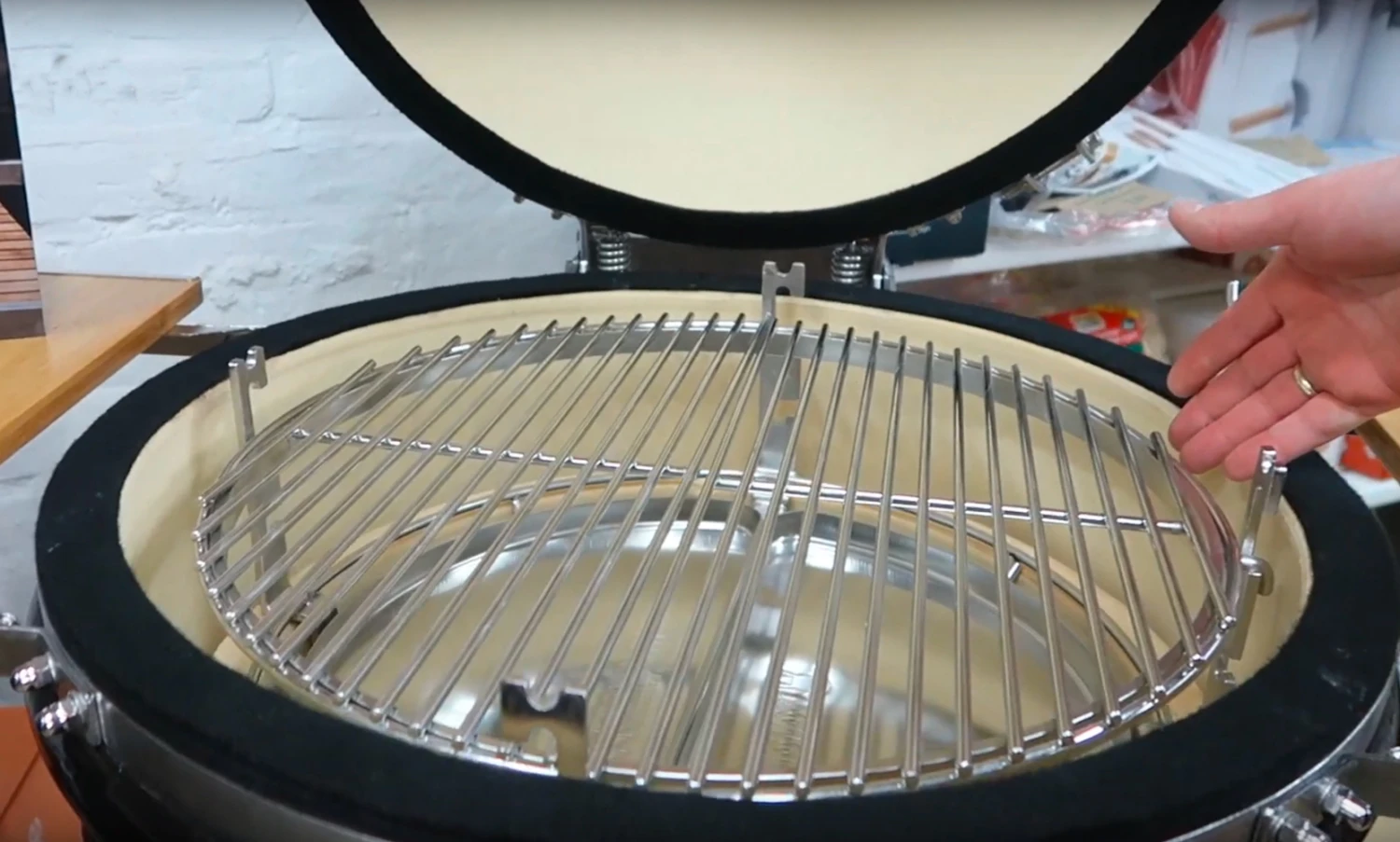 Buggy Para Kamado Monolith Le Chef Pro Series 2.0 - Imagen 11